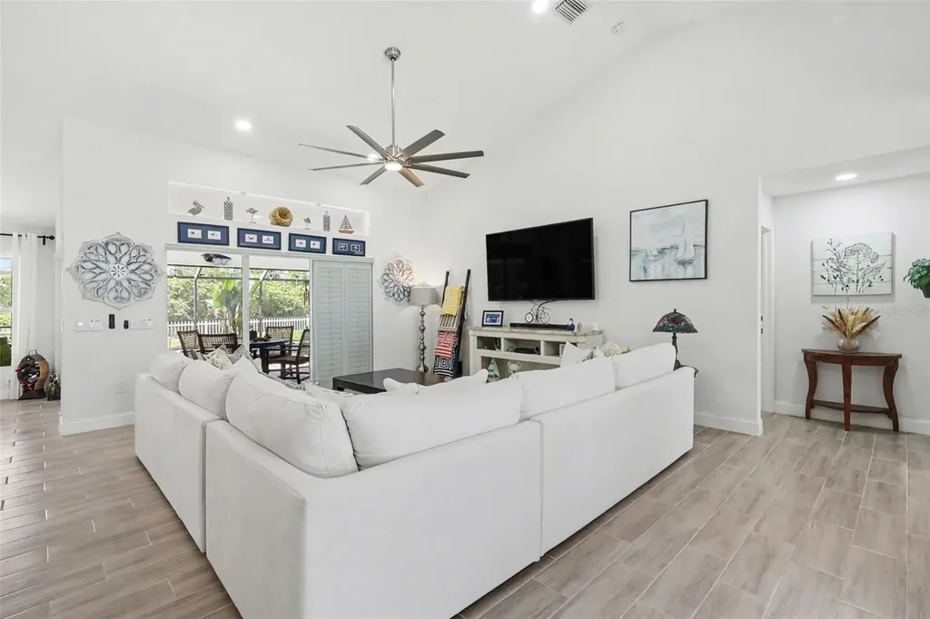 301 Gold Tree Punta Gorda FL 33955