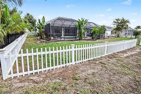 301 Gold Tree Punta Gorda FL 33955