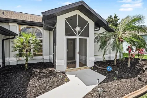 301 Gold Tree Punta Gorda FL 33955