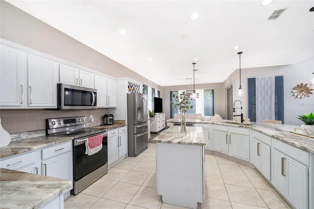 14697 Huntcliff Park Way Orlando FL 32824