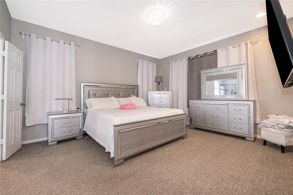 14697 Huntcliff Park Way Orlando FL 32824