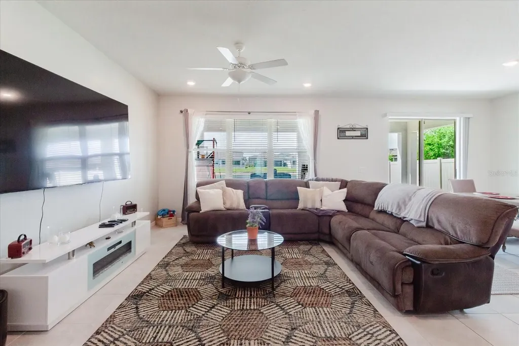 10307 Wine Press Avenue Riverview FL 33578