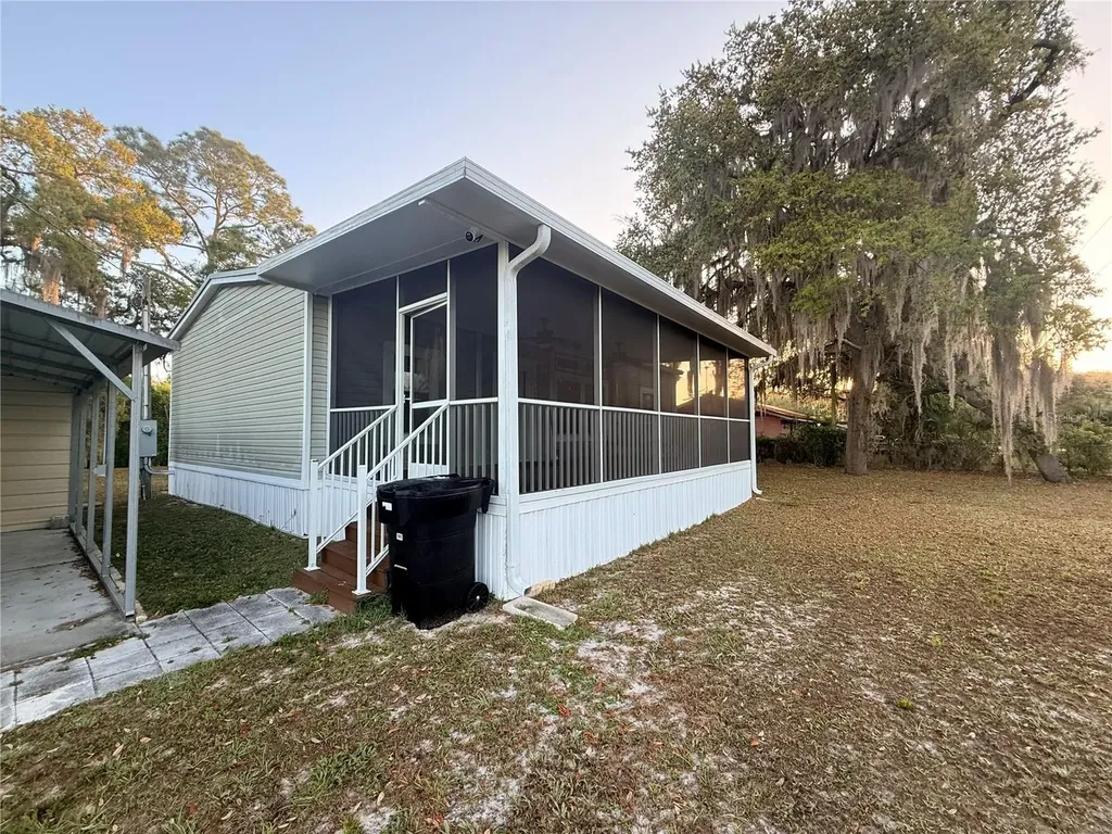 21809 Sunset Drive Astor FL 32102