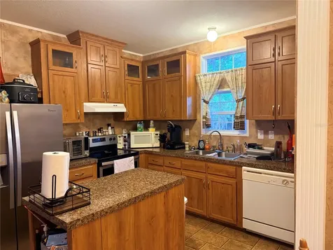 21809 Sunset Drive Astor FL 32102