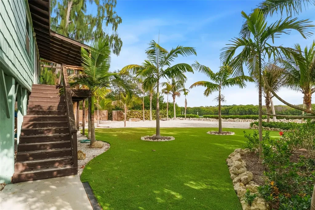 2700 44th Street S Gulfport FL 33711