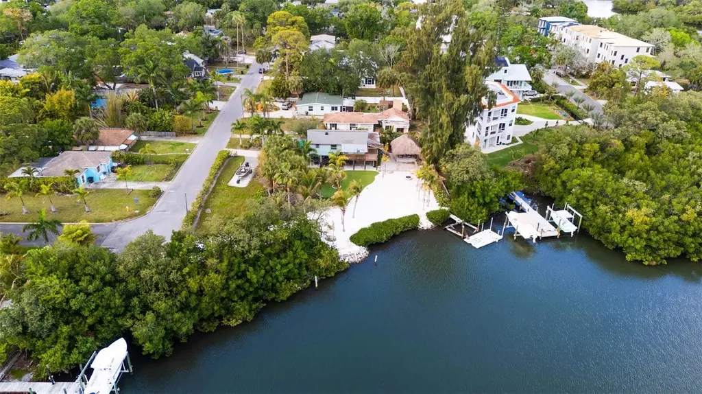 2700 44th Street S Gulfport FL 33711