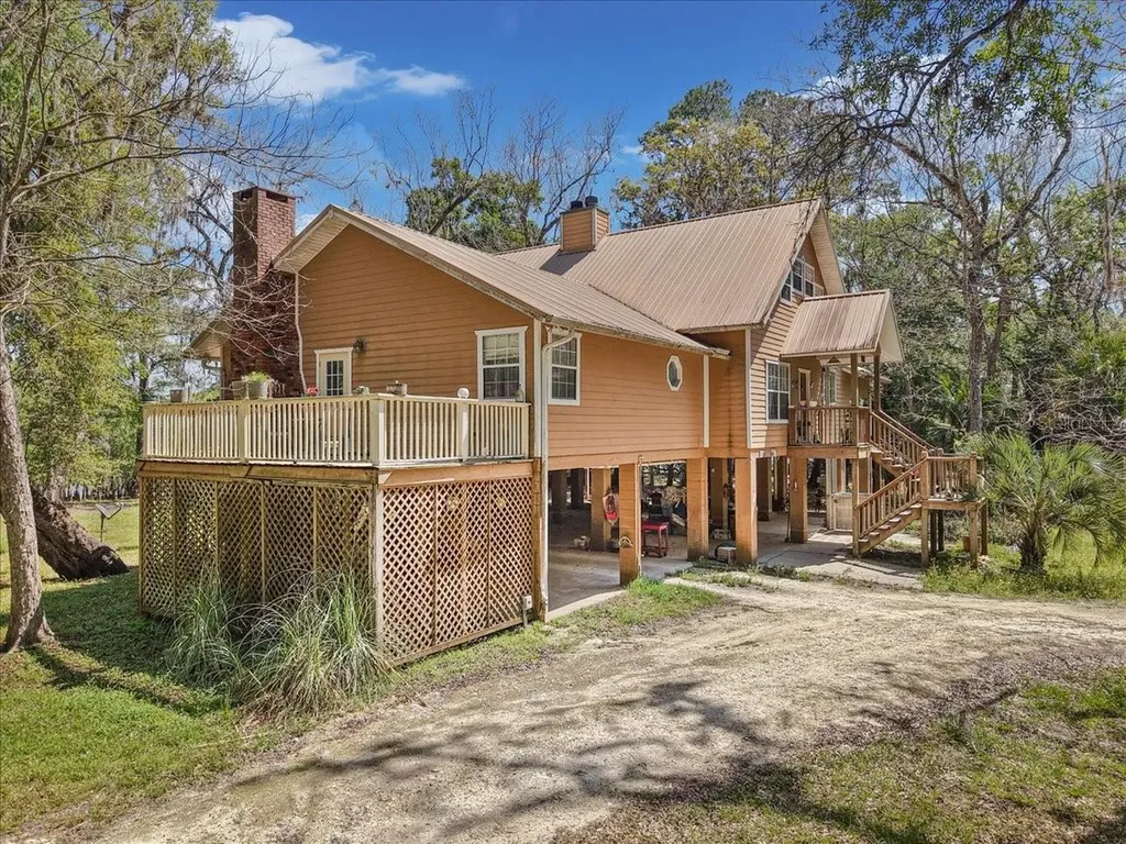 124 NE 824th Street Old Town FL 32680