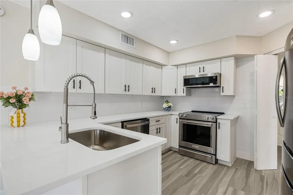 10044 Little Teak Street Orlando FL 32825