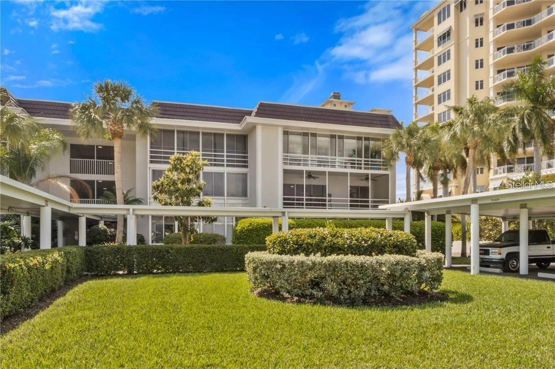 2100 Benjamin Franklin Drive Sarasota FL 34236