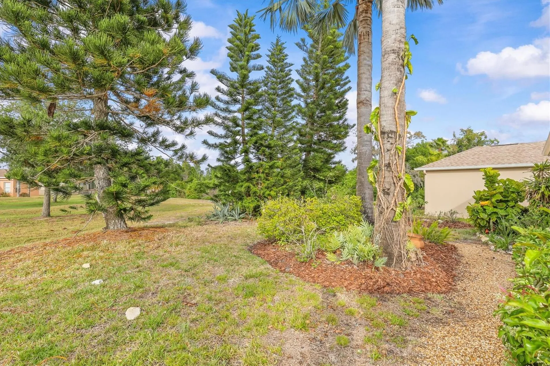 2529 Sandy Hill Court Holiday FL 34691