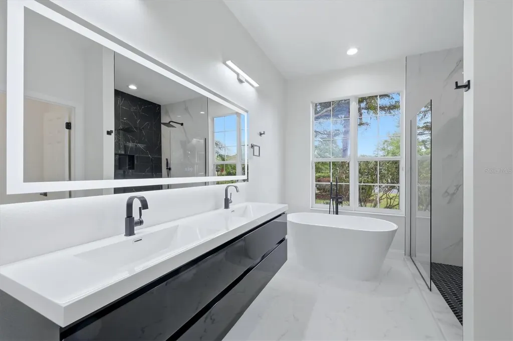 8115 Planters Knoll Terrace Bradenton FL 34201