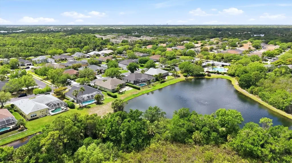 8115 Planters Knoll Terrace Bradenton FL 34201