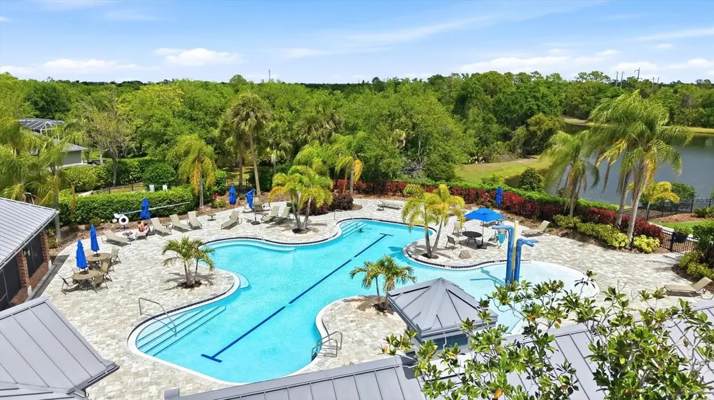 8115 Planters Knoll Terrace Bradenton FL 34201