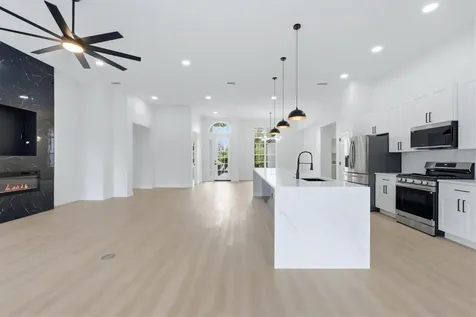 8115 Planters Knoll Terrace Bradenton FL 34201