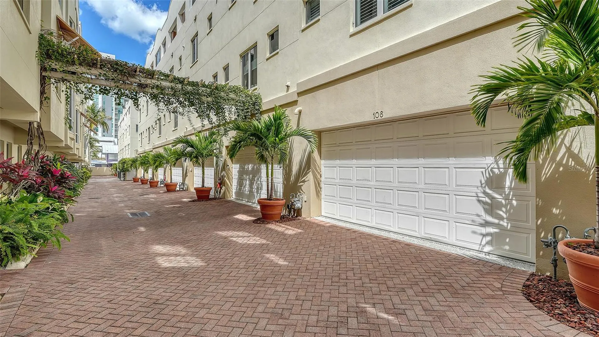 235 Cocoanut Avenue Sarasota FL 34236