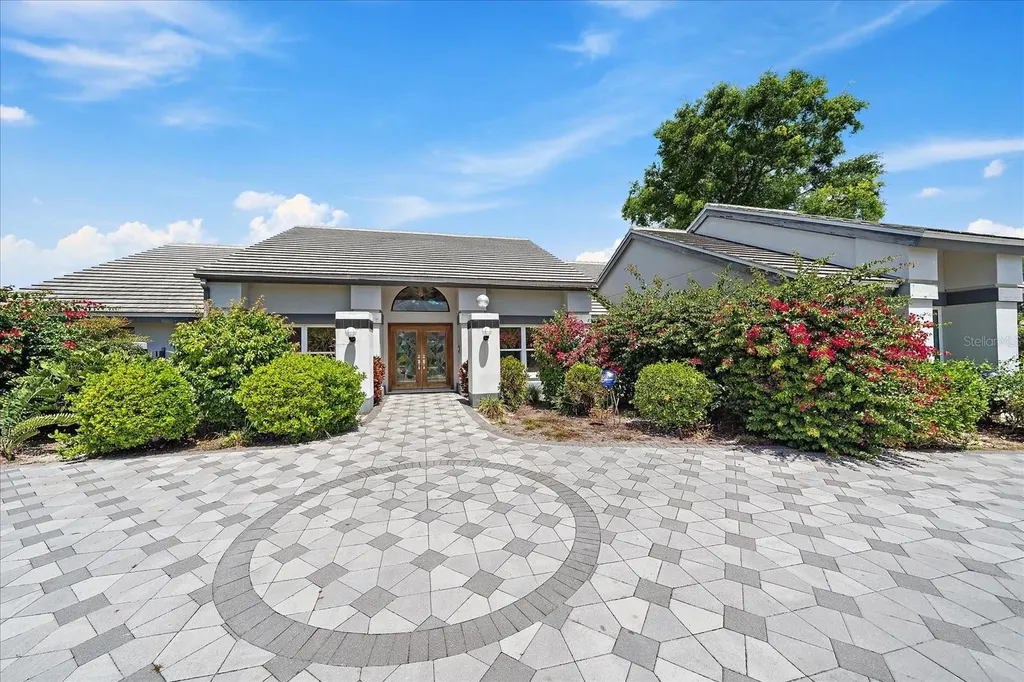 3905 Spyglass Hill Road Sarasota FL 34238