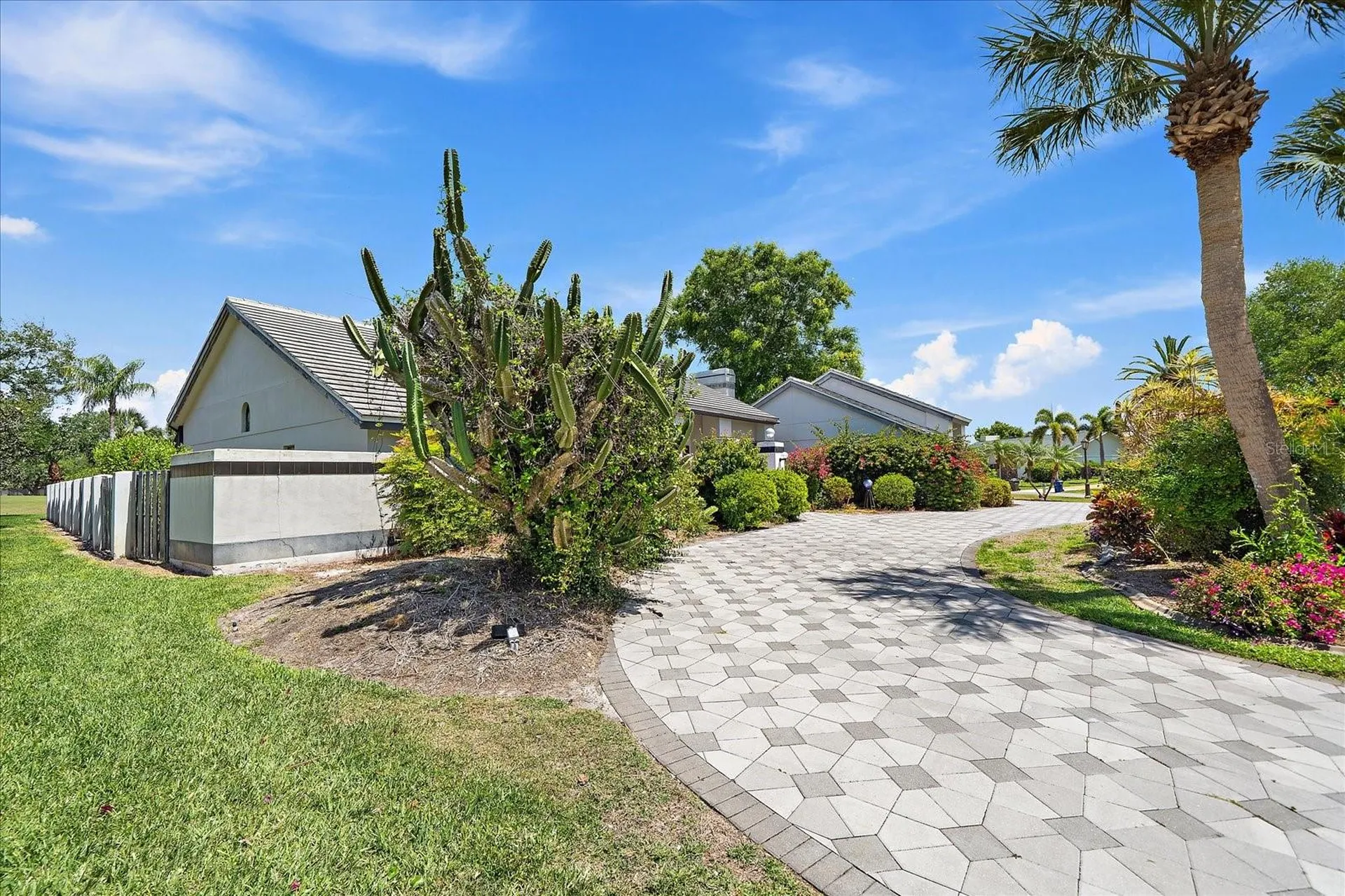 3905 Spyglass Hill Road Sarasota FL 34238