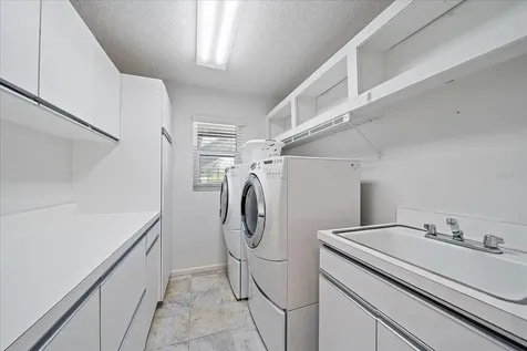 3905 Spyglass Hill Road Sarasota FL 34238