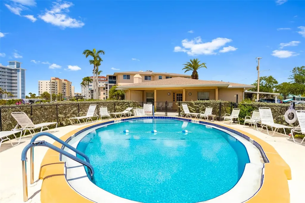 200 The Esplanade N Venice FL 34285