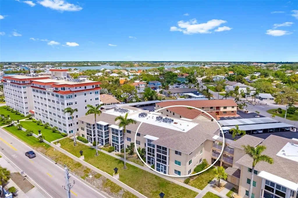 200 The Esplanade N Venice FL 34285