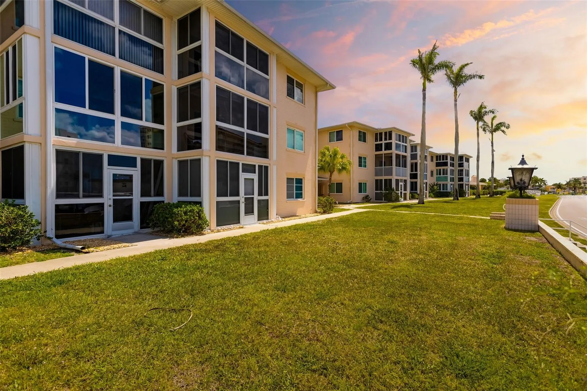 200 The Esplanade N Venice FL 34285