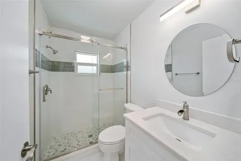 200 The Esplanade N Venice FL 34285