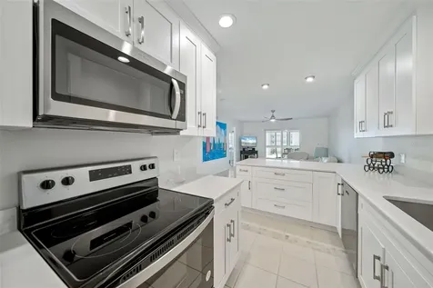 200 The Esplanade N Venice FL 34285