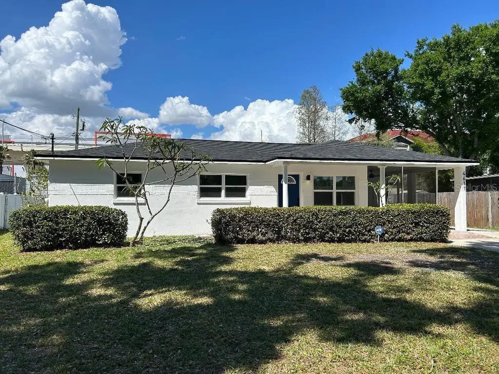 4611 W Mcelroy Avenue Tampa FL 33611