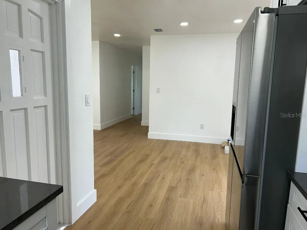 4611 W Mcelroy Avenue Tampa FL 33611