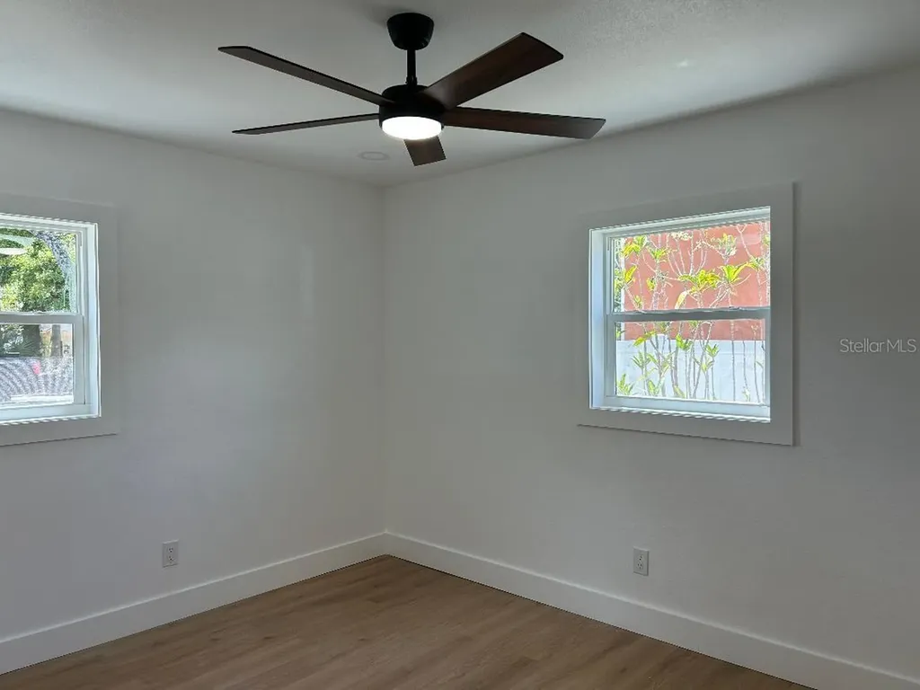 4611 W Mcelroy Avenue Tampa FL 33611