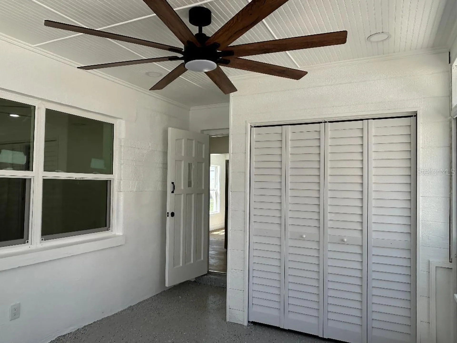 4611 W Mcelroy Avenue Tampa FL 33611