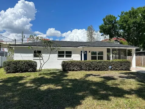 4611 W Mcelroy Avenue Tampa FL 33611