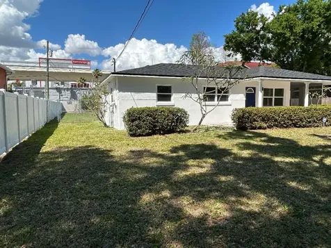 4611 W Mcelroy Avenue Tampa FL 33611