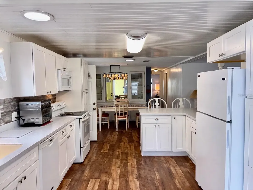 413 Cervina Drive N Venice FL 34285