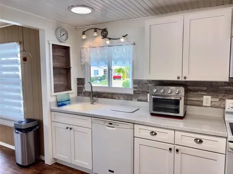 413 Cervina Drive N Venice FL 34285