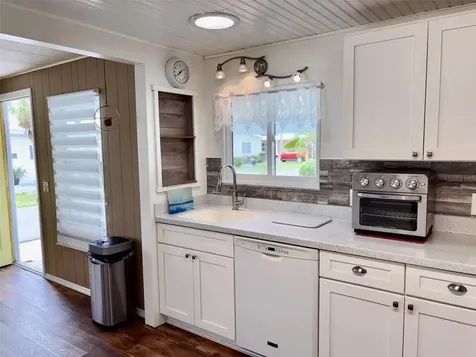 413 Cervina Drive N Venice FL 34285