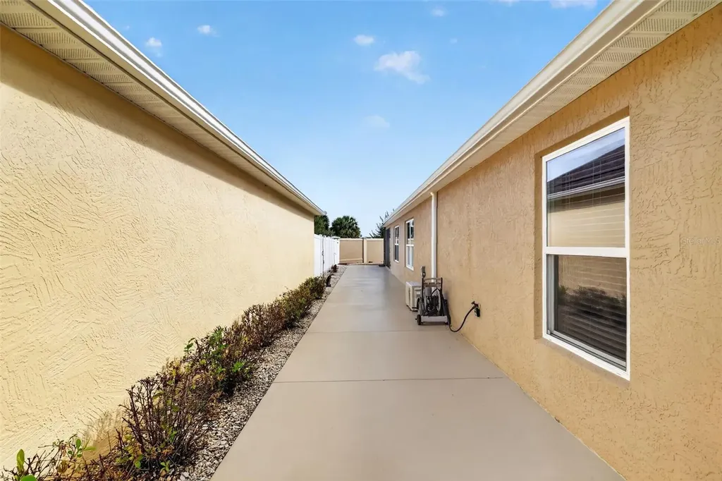 2873 Charlevoix Street The Villages FL 32163