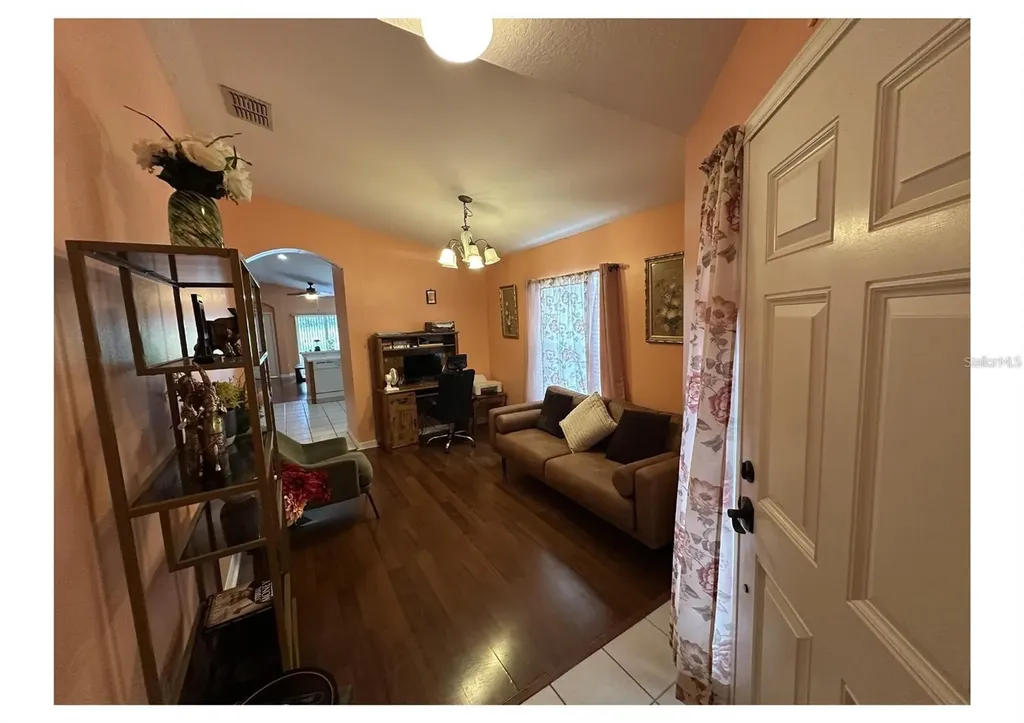 6812 Aramon Court Wesley Chapel FL 33545