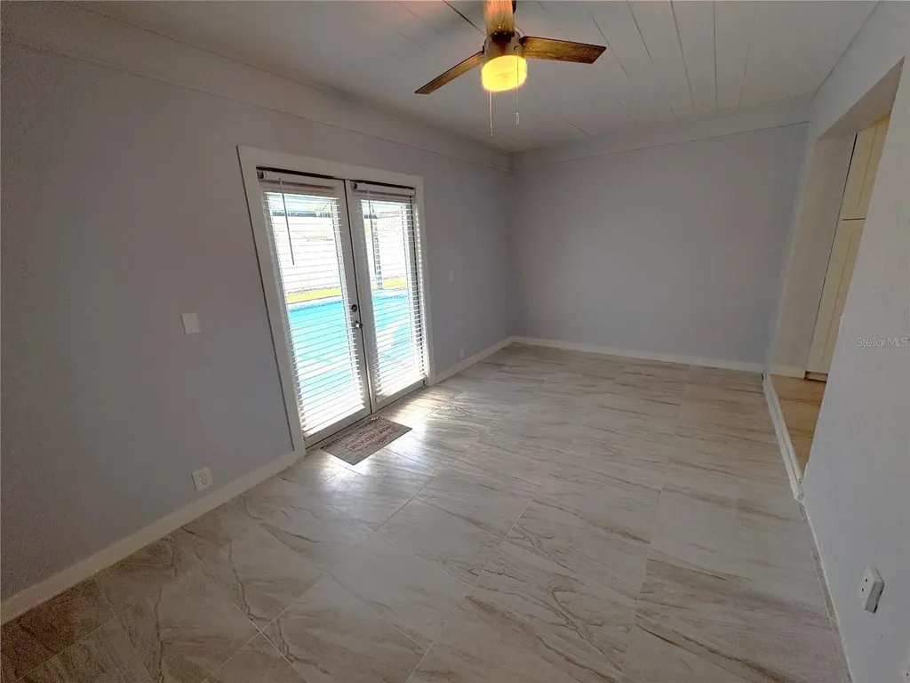 6522 Samoa Drive Sarasota FL 34241