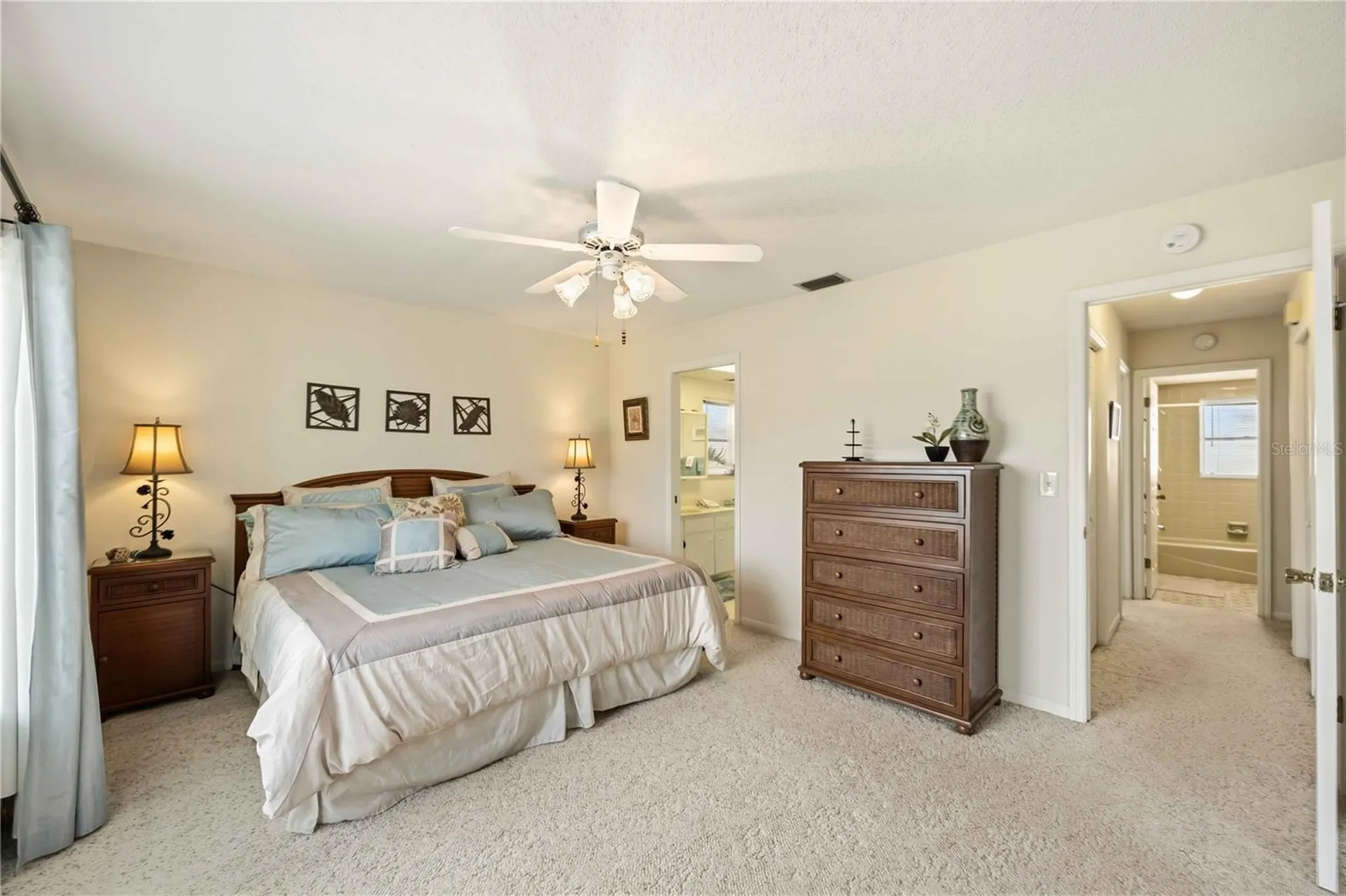 886 E 4th Street Englewood FL 34223