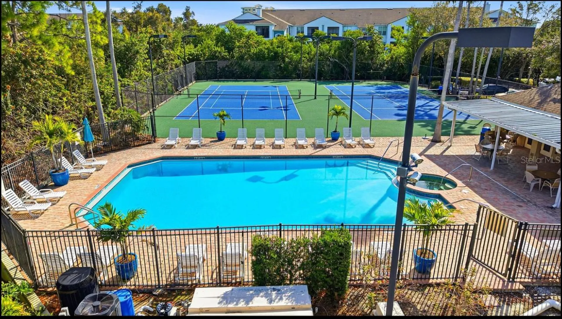 542 Black Lion Drive NE St Petersburg FL 33716