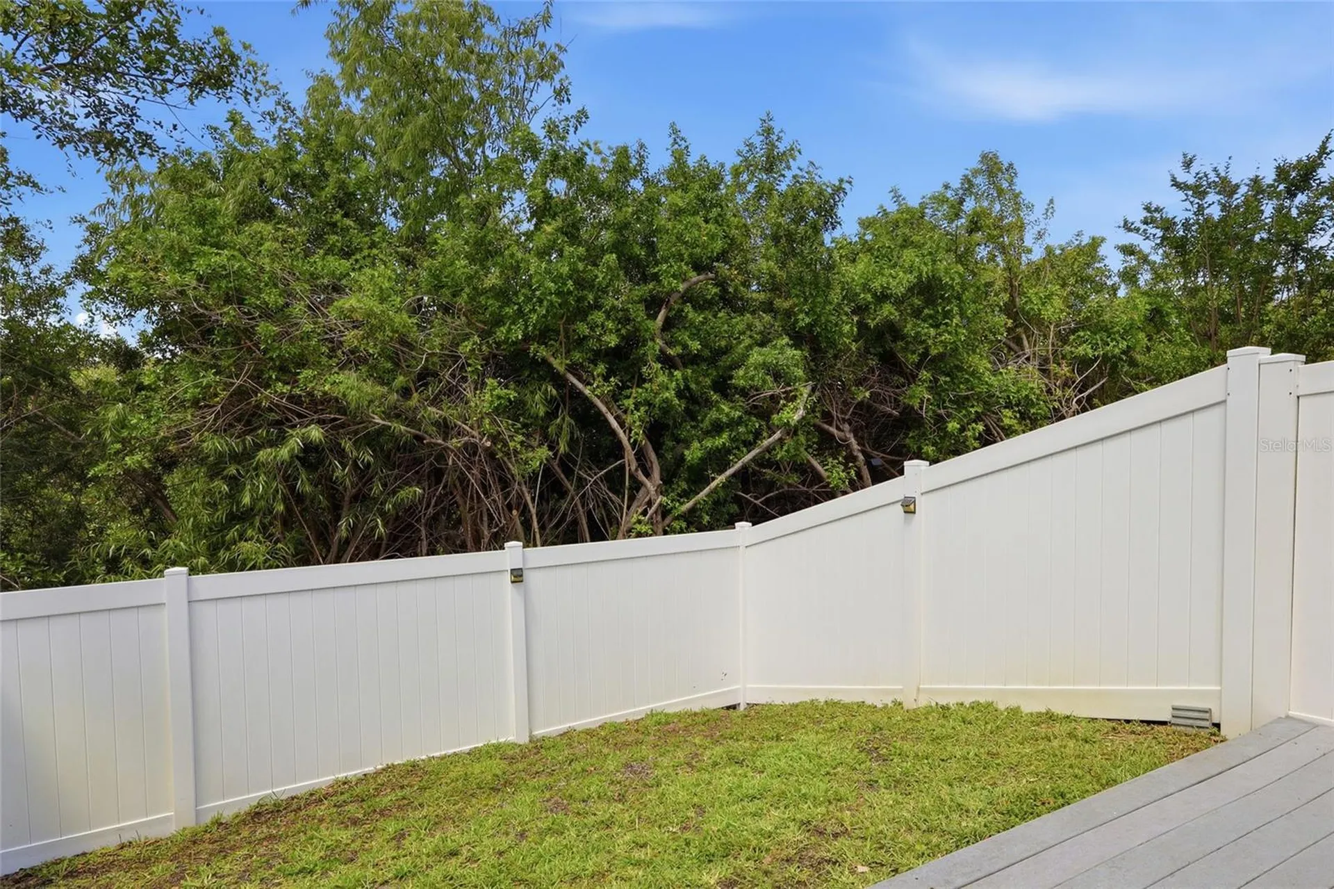 542 Black Lion Drive NE St Petersburg FL 33716
