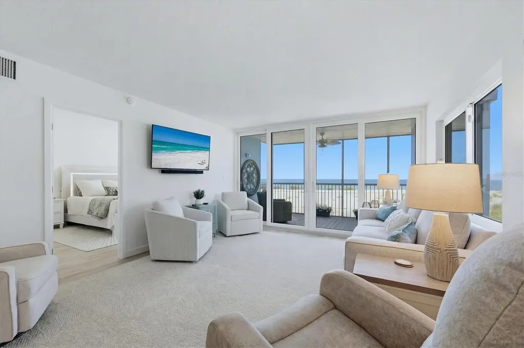 555 The Esplanade N Venice FL 34285