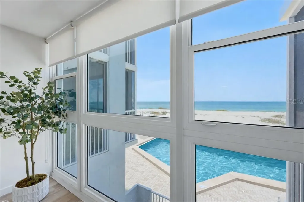 555 The Esplanade N Venice FL 34285