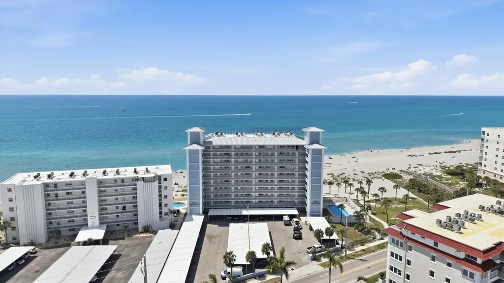555 The Esplanade N Venice FL 34285