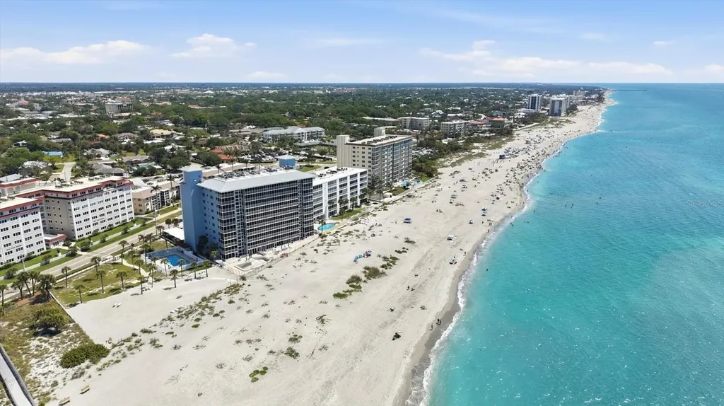 555 The Esplanade N Venice FL 34285