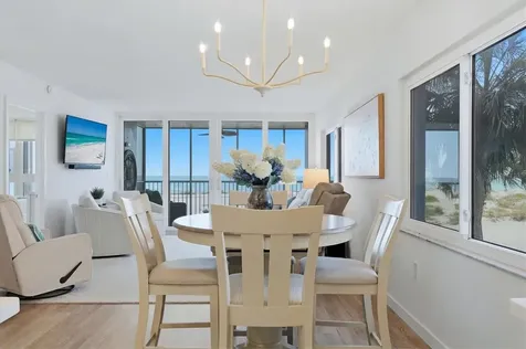 555 The Esplanade N Venice FL 34285