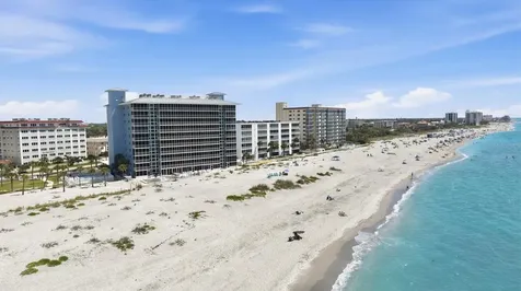555 The Esplanade N Venice FL 34285