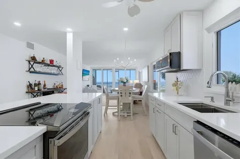 555 The Esplanade N Venice FL 34285