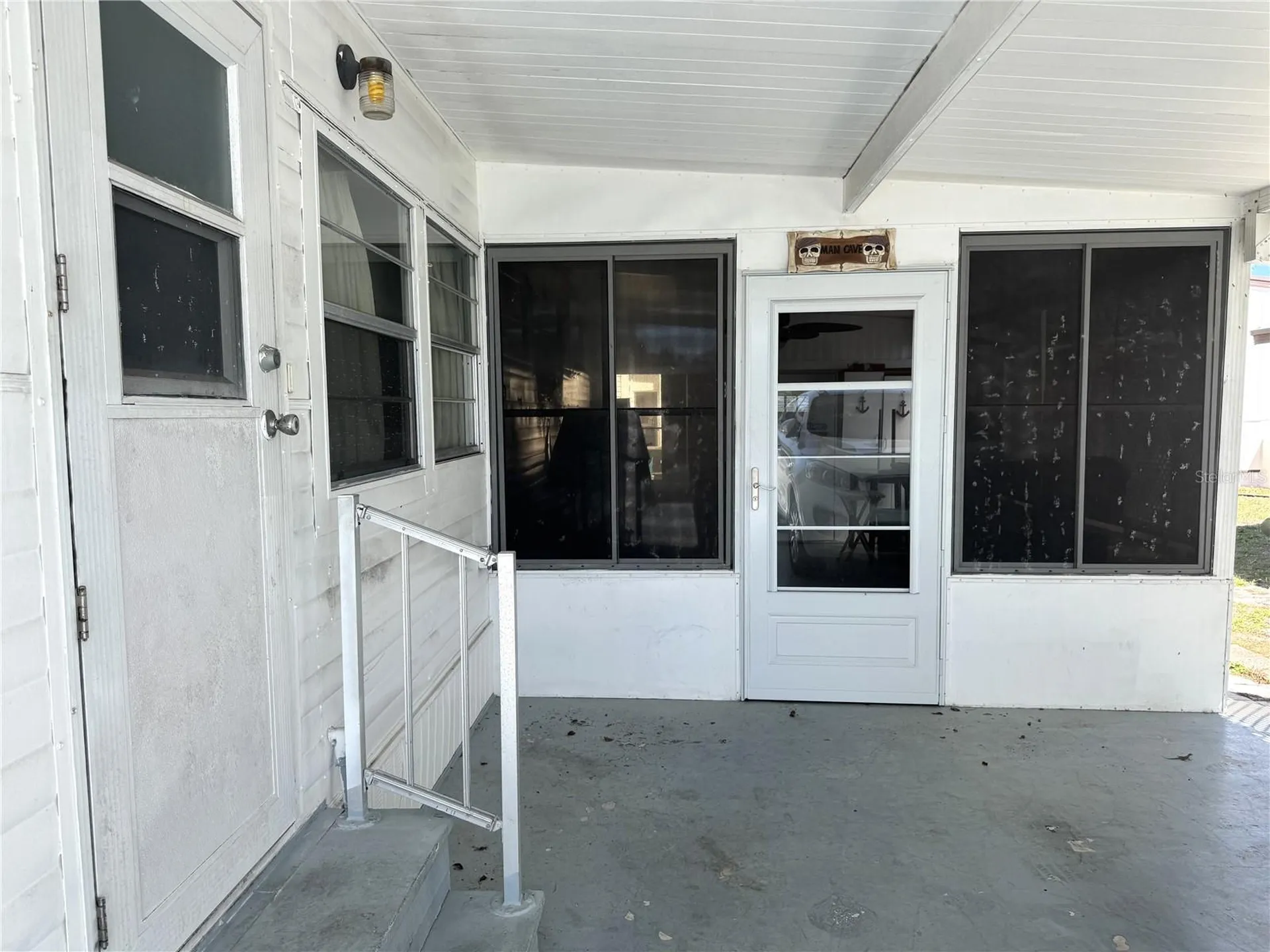 254 Southwinds Drive Sarasota FL 34231